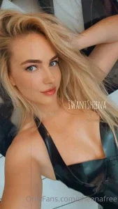 19818599_300.webp